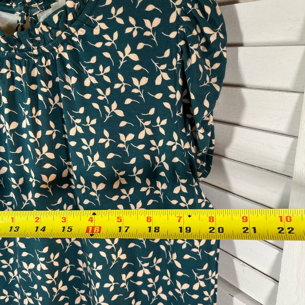NEW LOFT DRESS - Picture 10 of 10